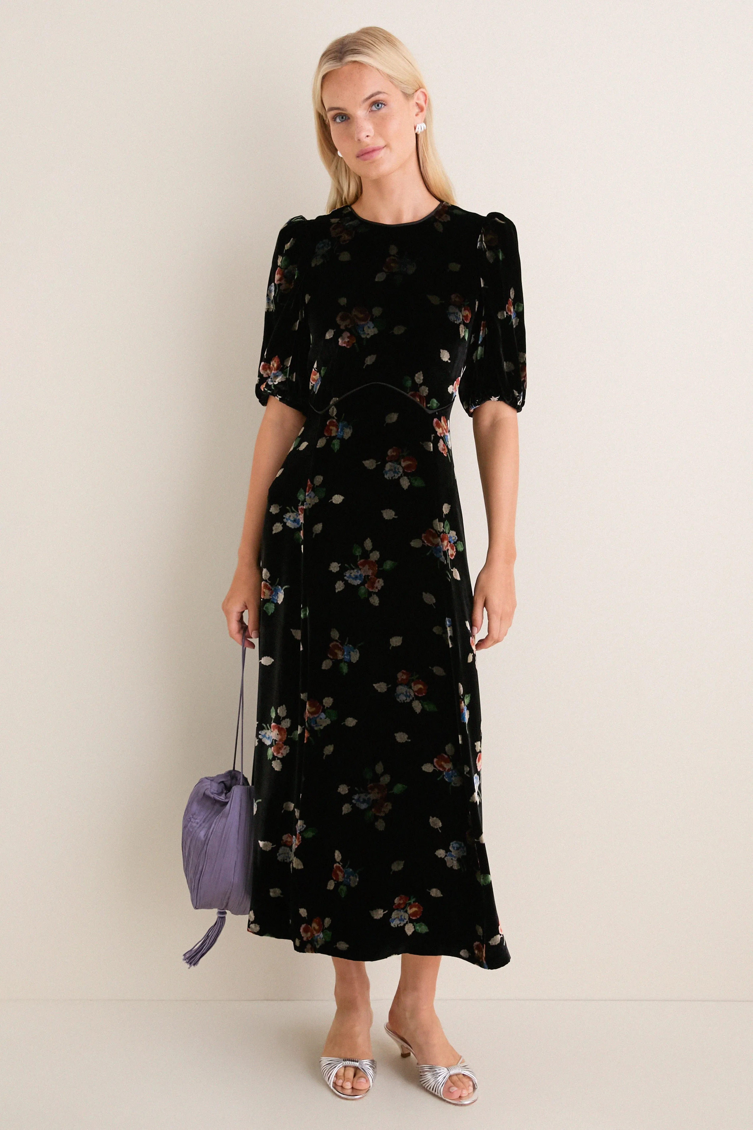 Black Leda Velvet Puff Sleeve Midi Dress sold by Tuckernuck product image thumbnail 3