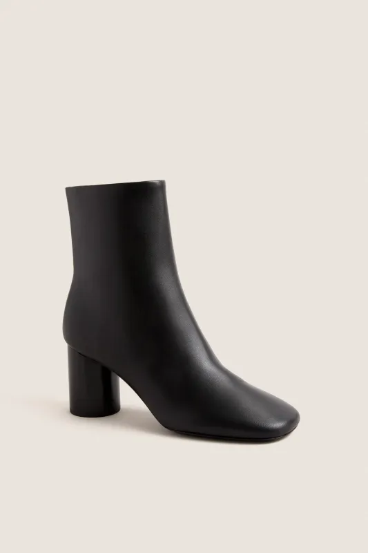 Black Leather Axel Boots made by Loeffler Randall