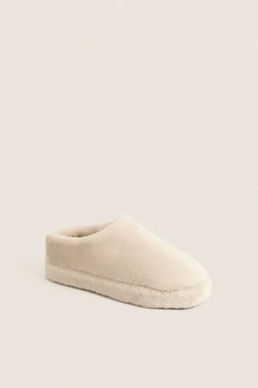 Beige Claude Clogs made by Matisse