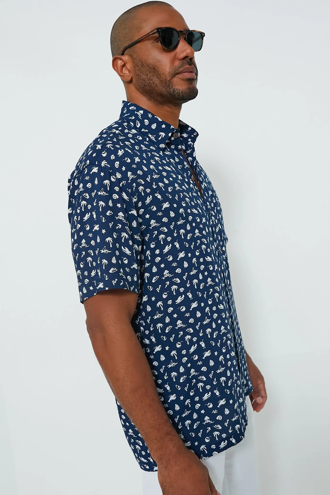 The Fishy Business Hawaiian sold by Tuckernuck product image thumbnail 3