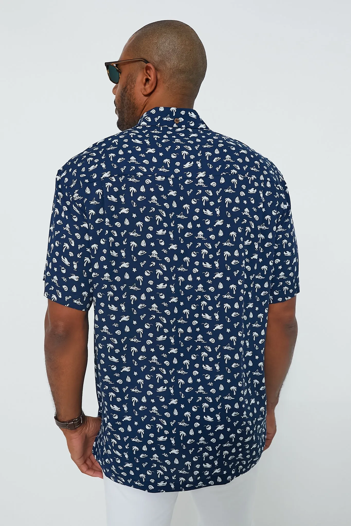 The Fishy Business Hawaiian sold by Tuckernuck product image thumbnail 4