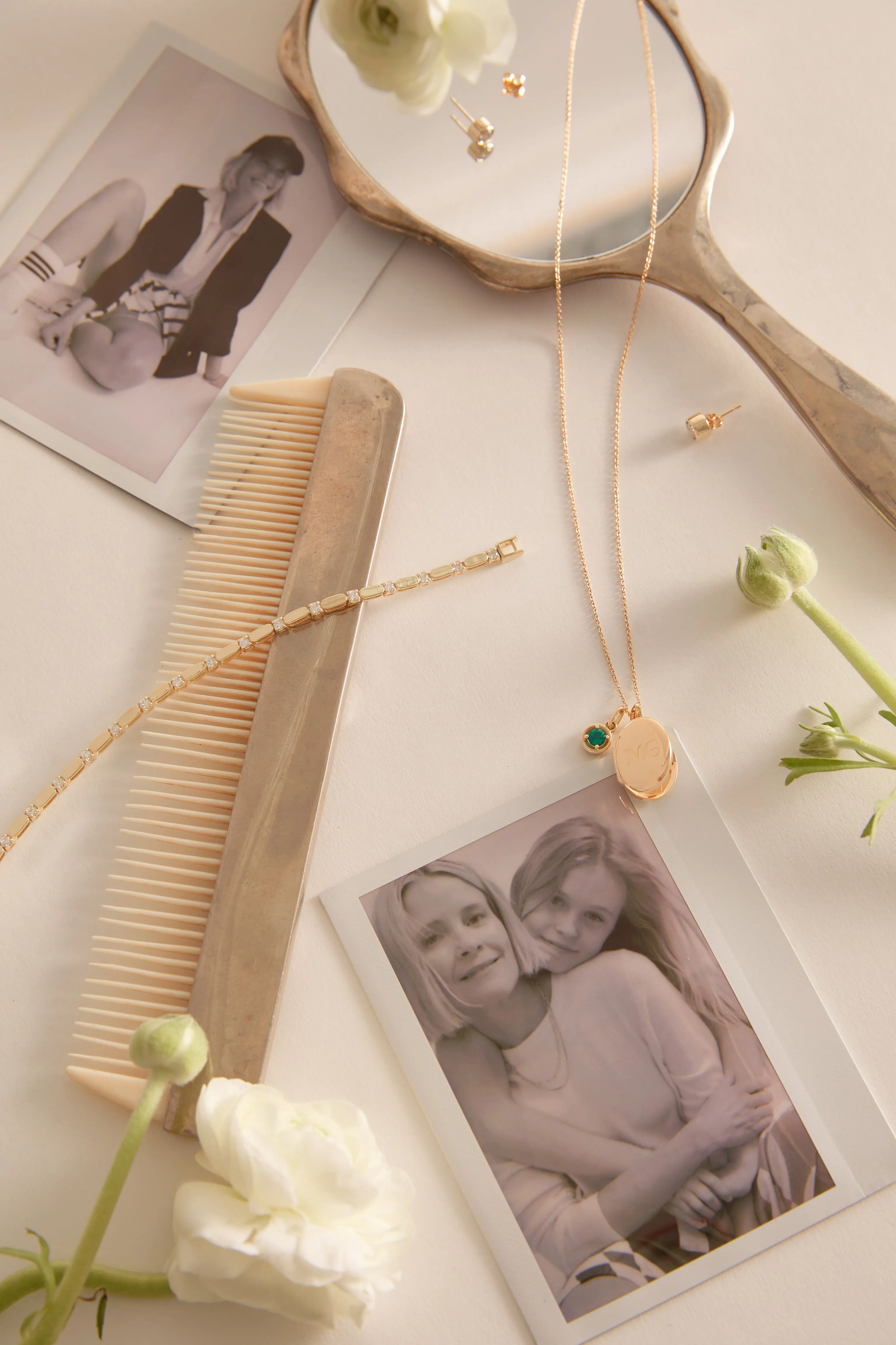 14k Gold Locket Charm sold by Tuckernuck product image thumbnail 4