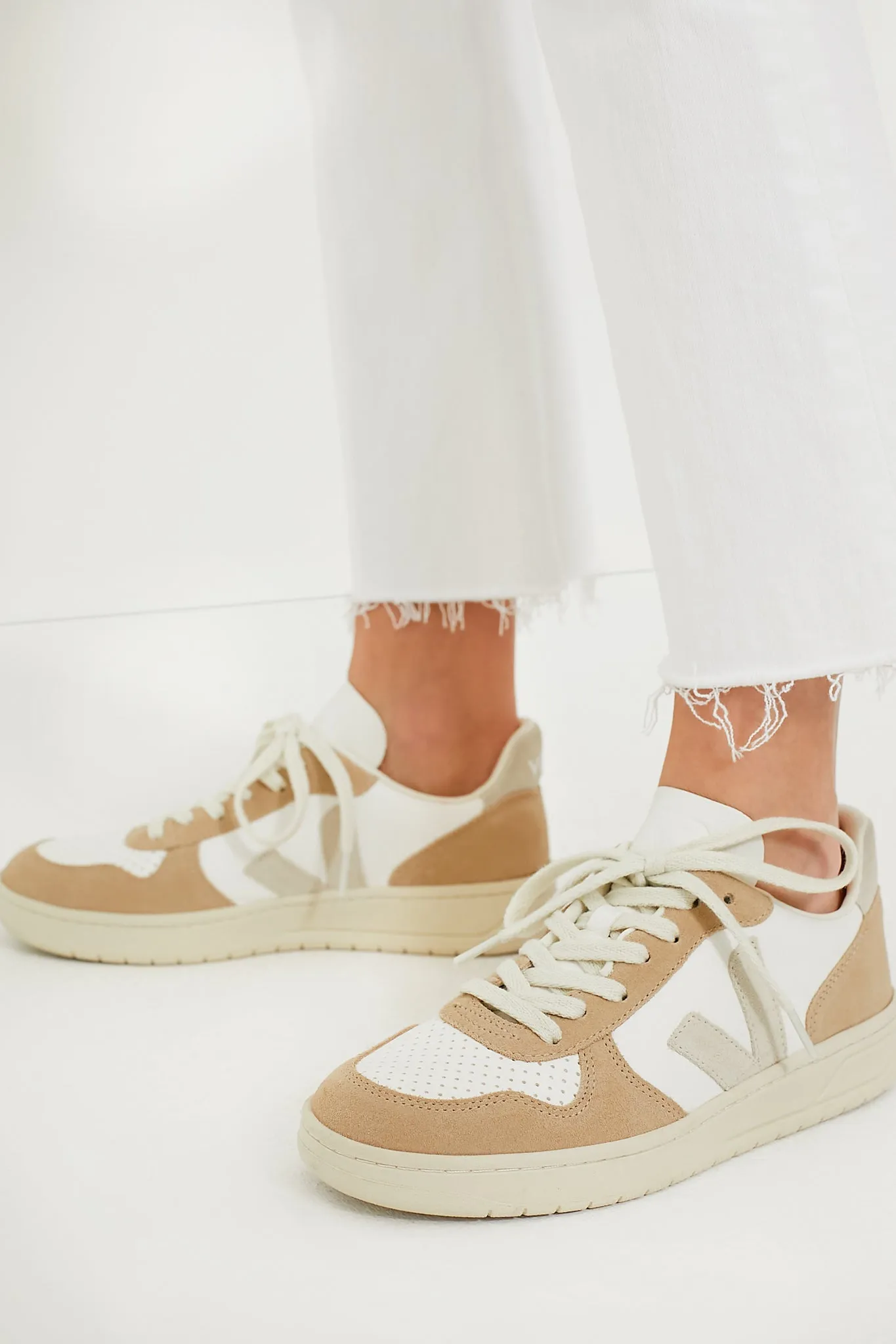 Extra White Natural Sahara V-10 Sneakers sold by Tuckernuck product image thumbnail 3