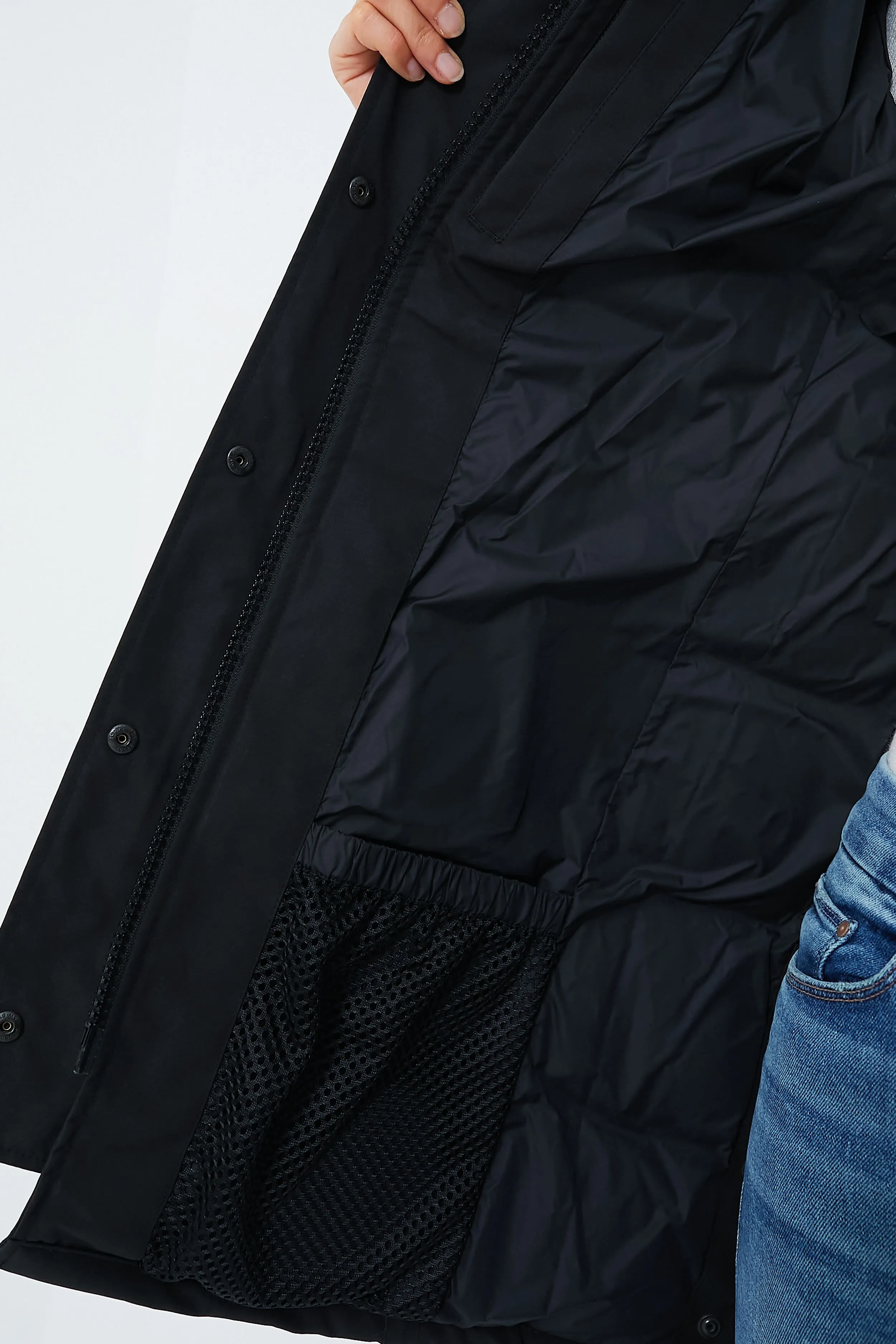 Black Noir Black Disc Shelburne Parka sold by Tuckernuck product image thumbnail 5