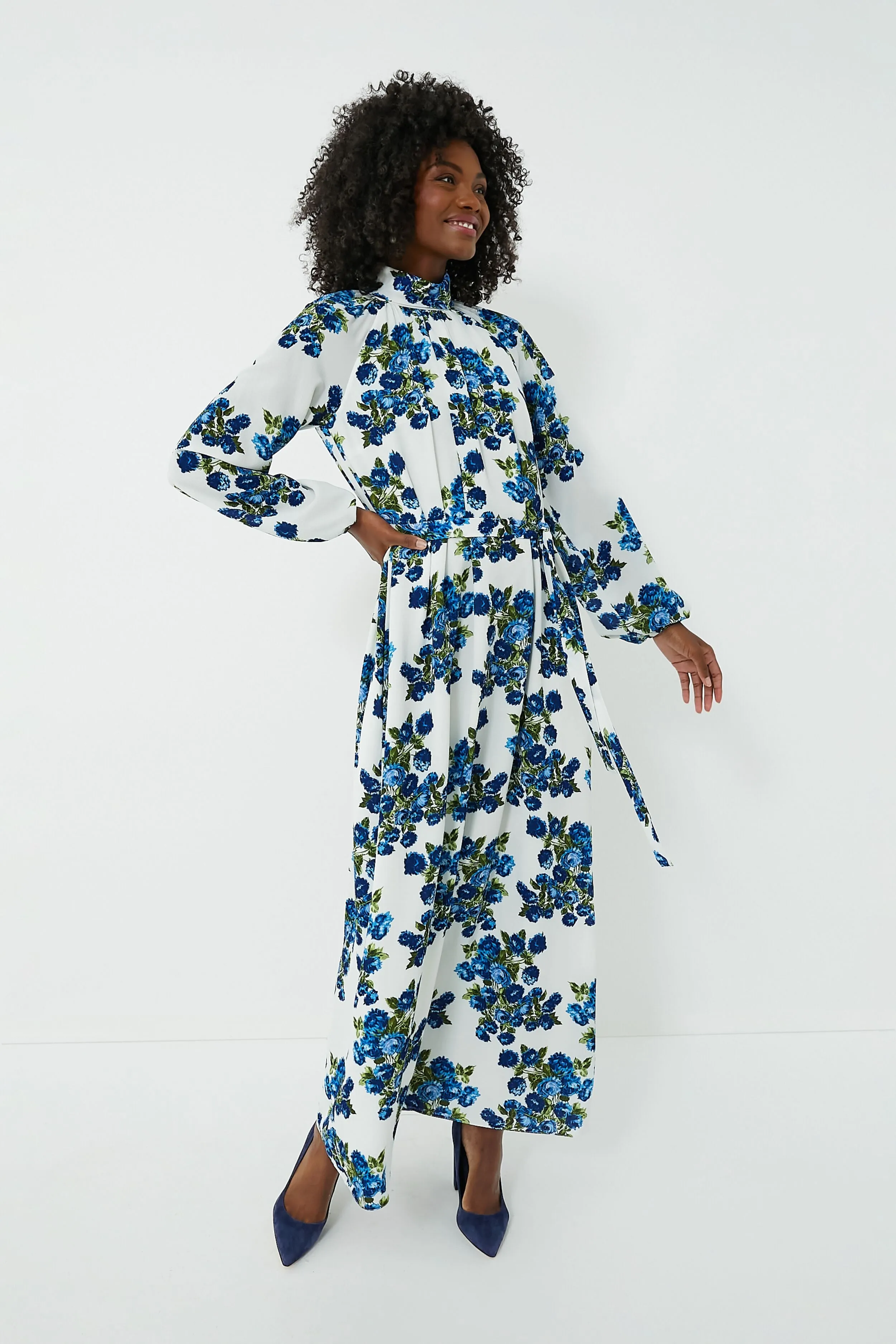Blue Flower Bouquet Elanda Crepe Georgette Dress sold by Tuckernuck product image thumbnail 2