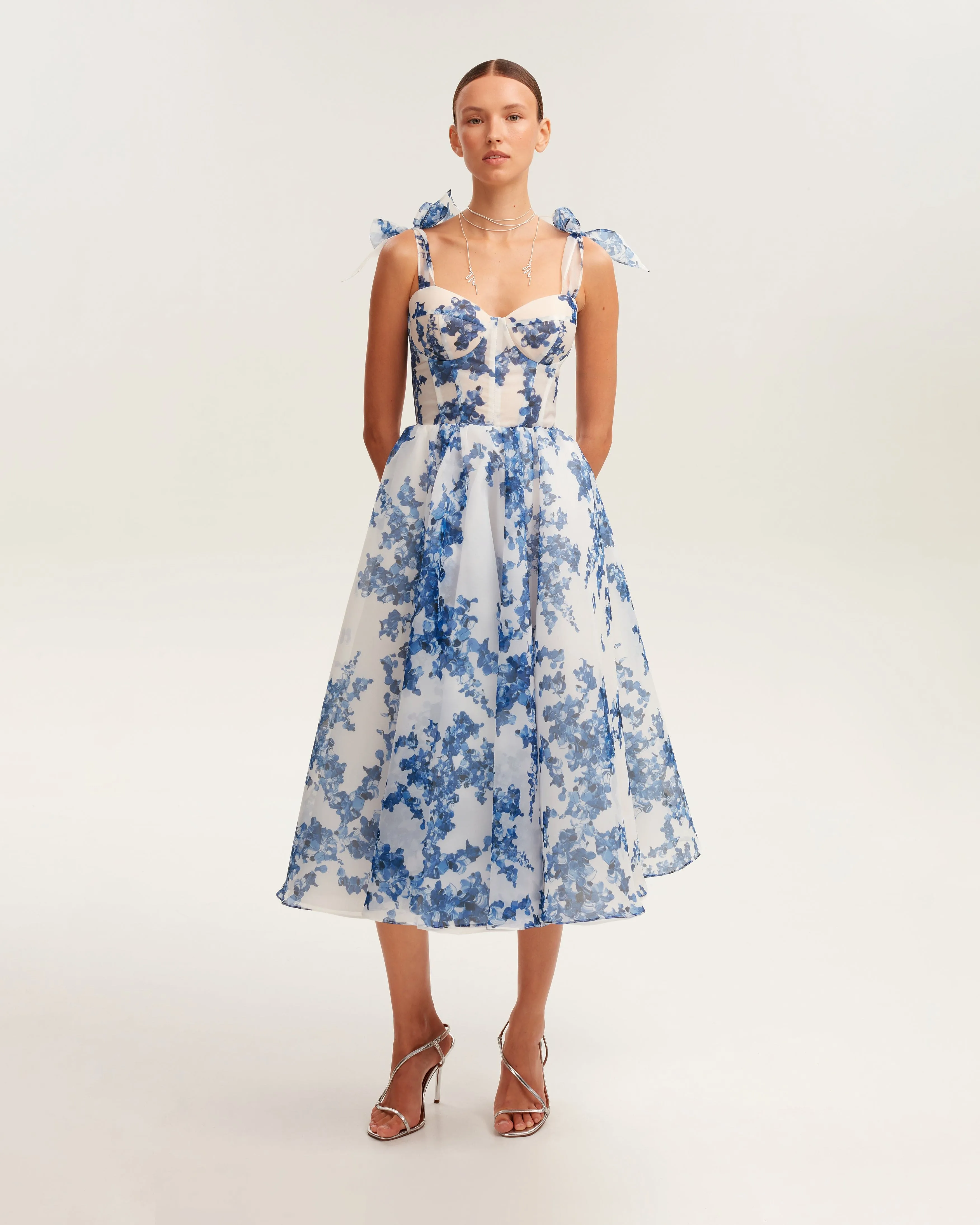 Charming blue hydrangea-patterned organza midi dress, Garden of Eden sold by Milla product image thumbnail 2