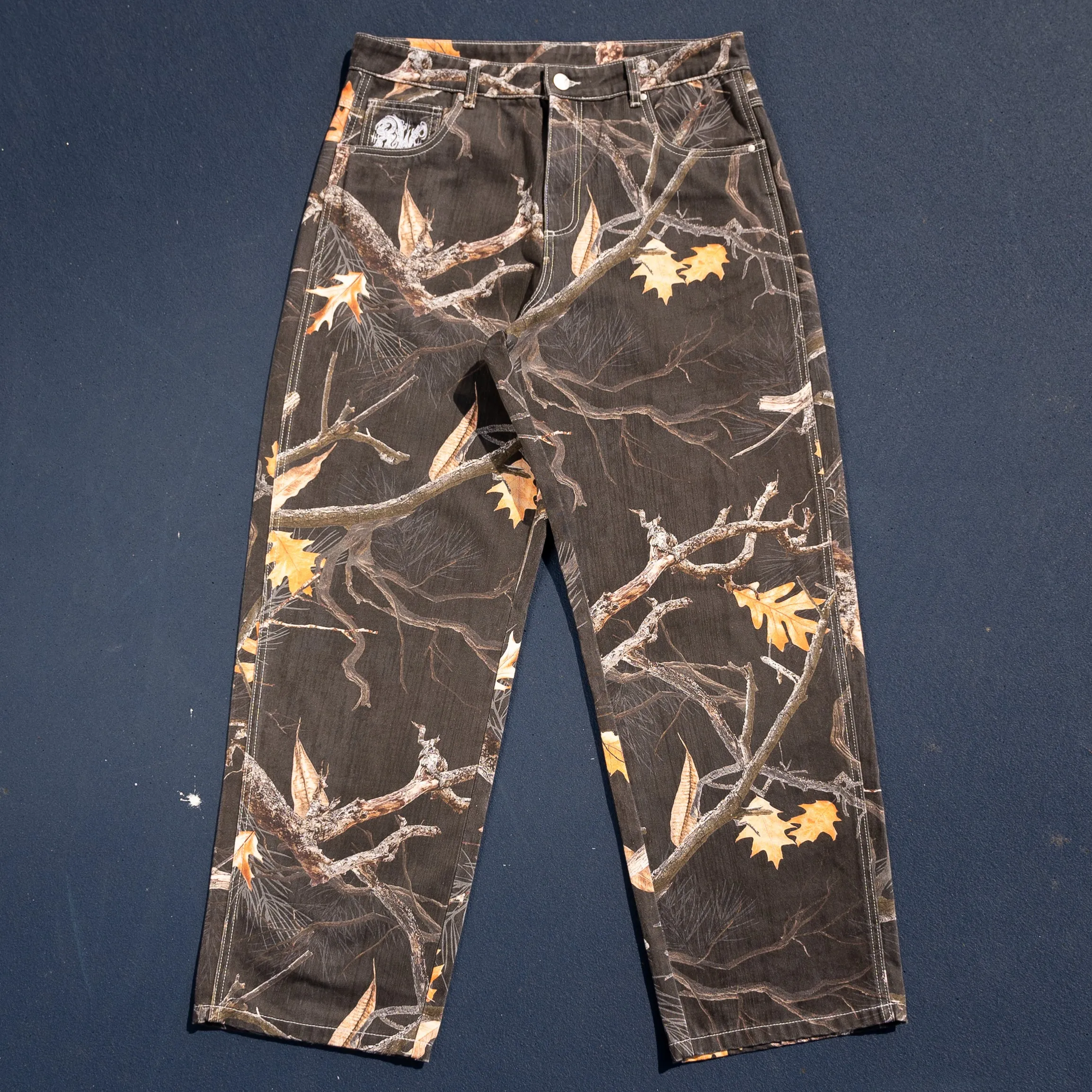 8W NIGHT CAMO BAGGY JEANS *PRE ORDER* sold by 8thwndr product image thumbnail 4