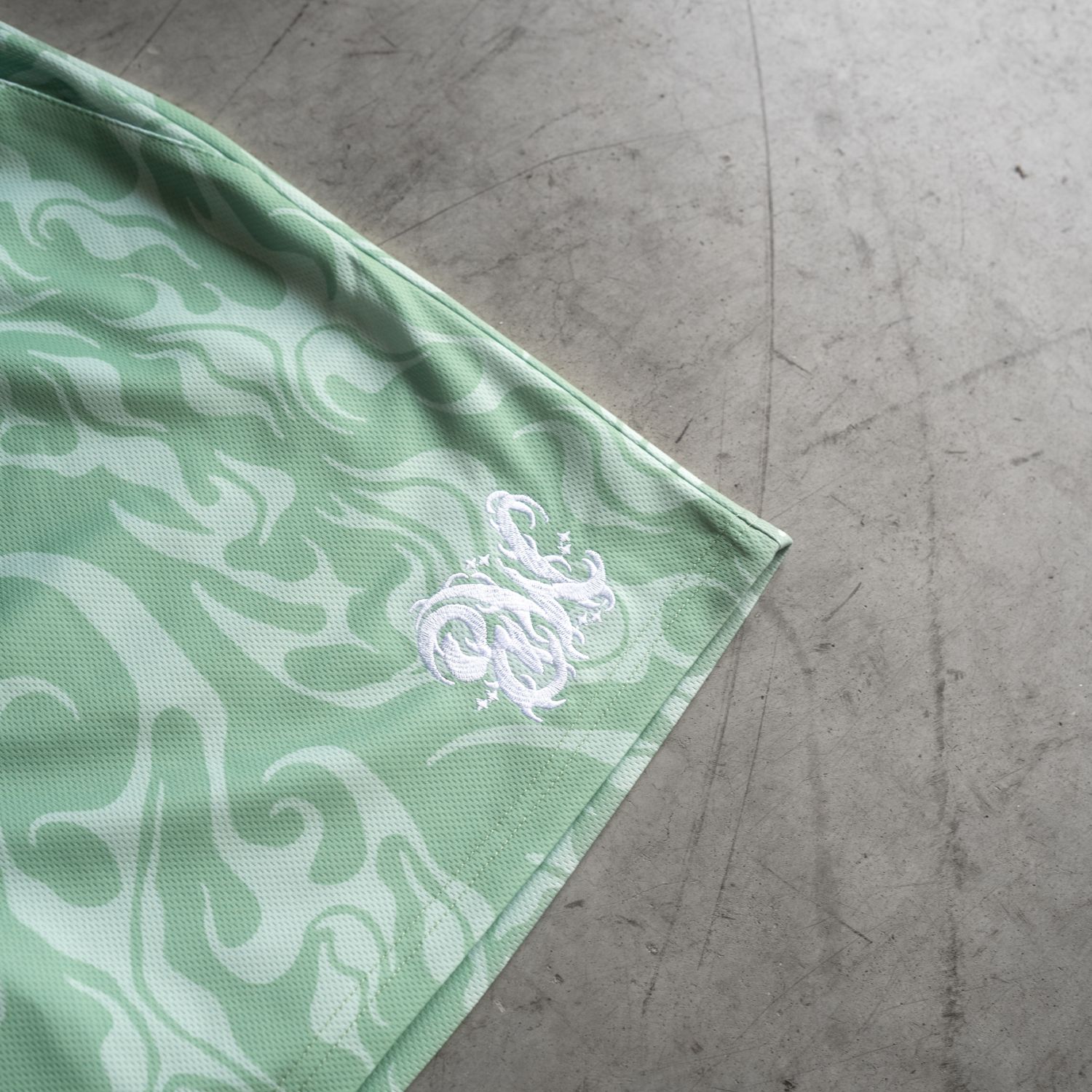 8W MESH SHORTS GREEN sold by 8thwndr product image thumbnail 3