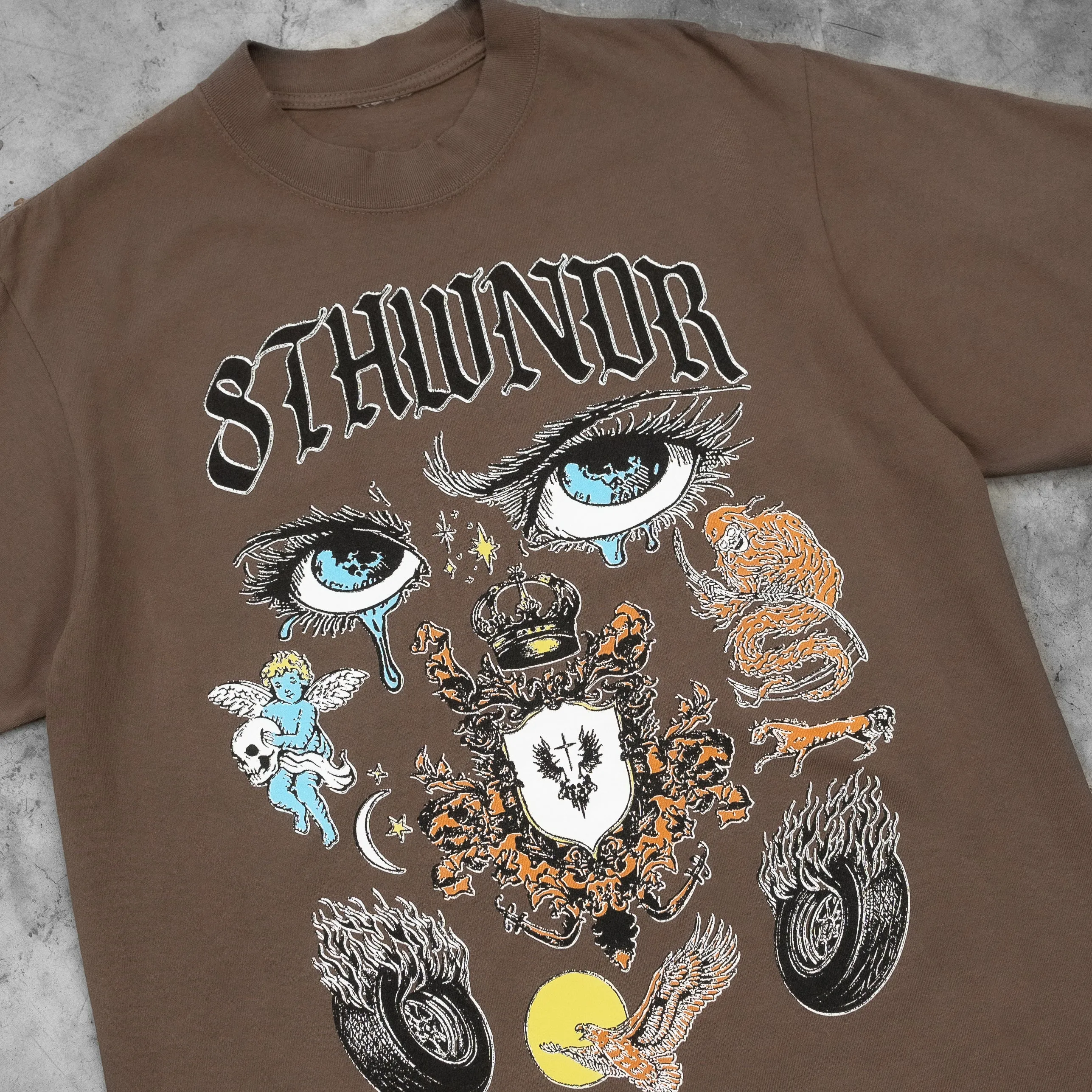 CREST TEE MOCHA sold by 8thwndr product image thumbnail 3