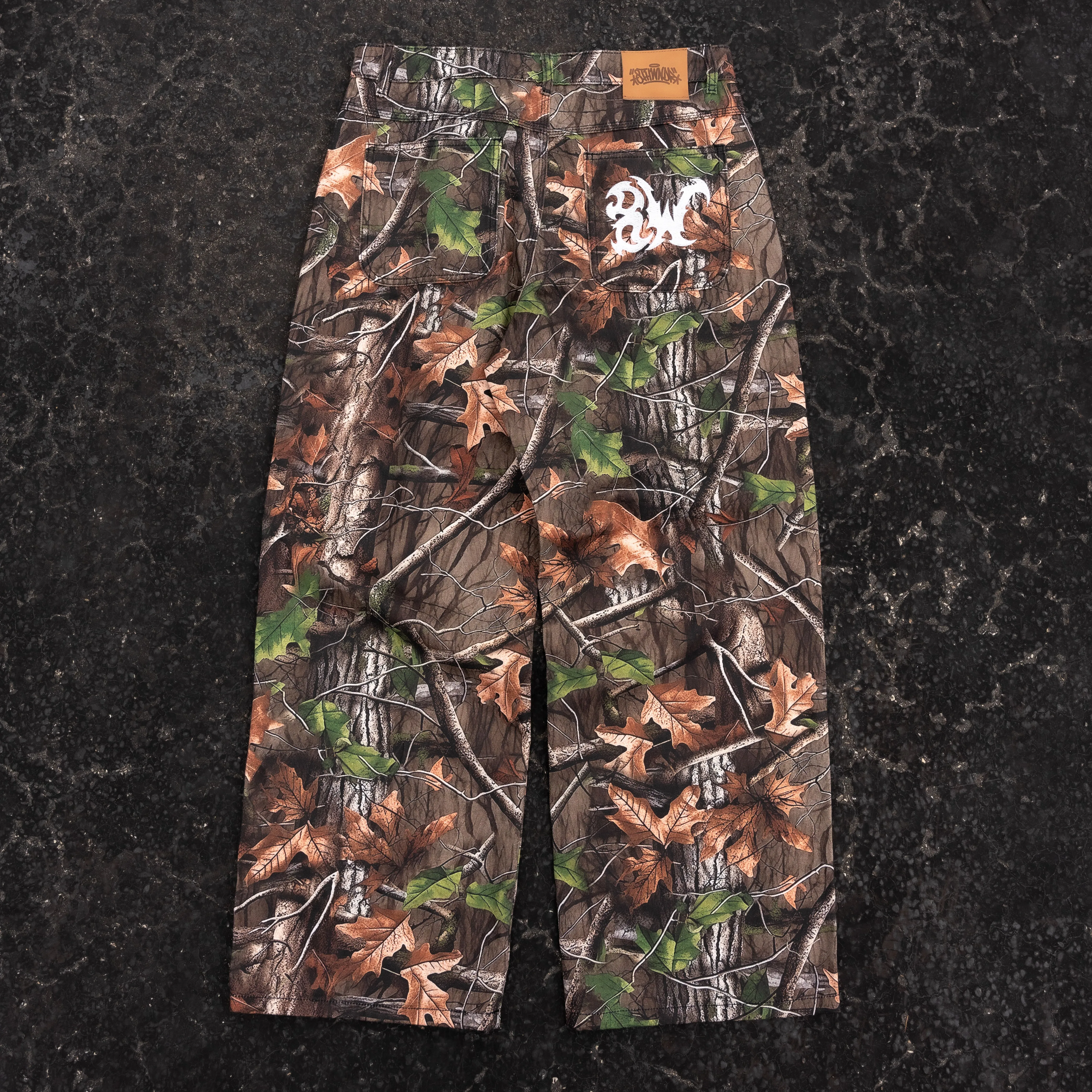 8W FOREST CAMO BAGGY JEANS sold by 8thwndr product image thumbnail 4