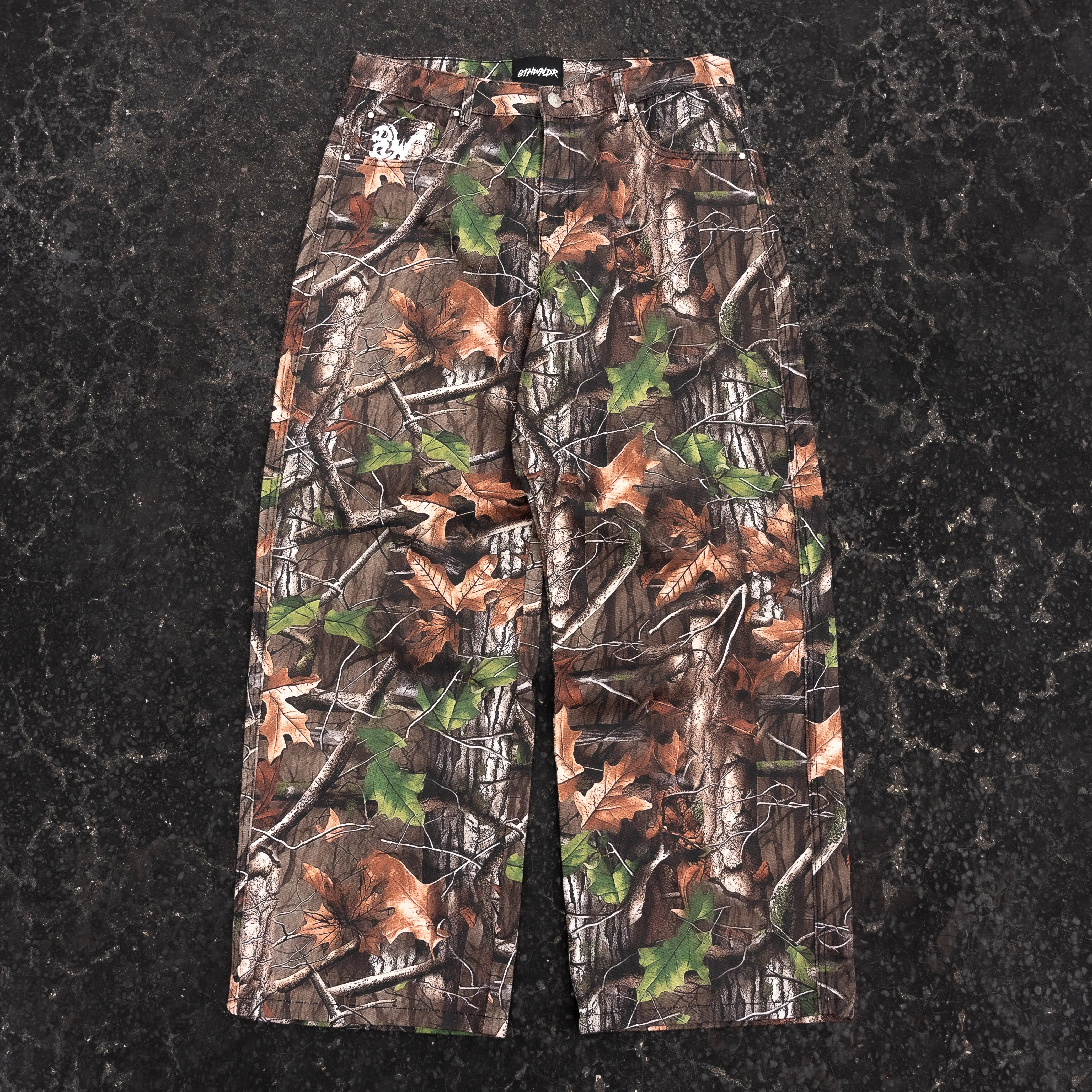 8W FOREST CAMO BAGGY JEANS sold by 8thwndr product image thumbnail 3