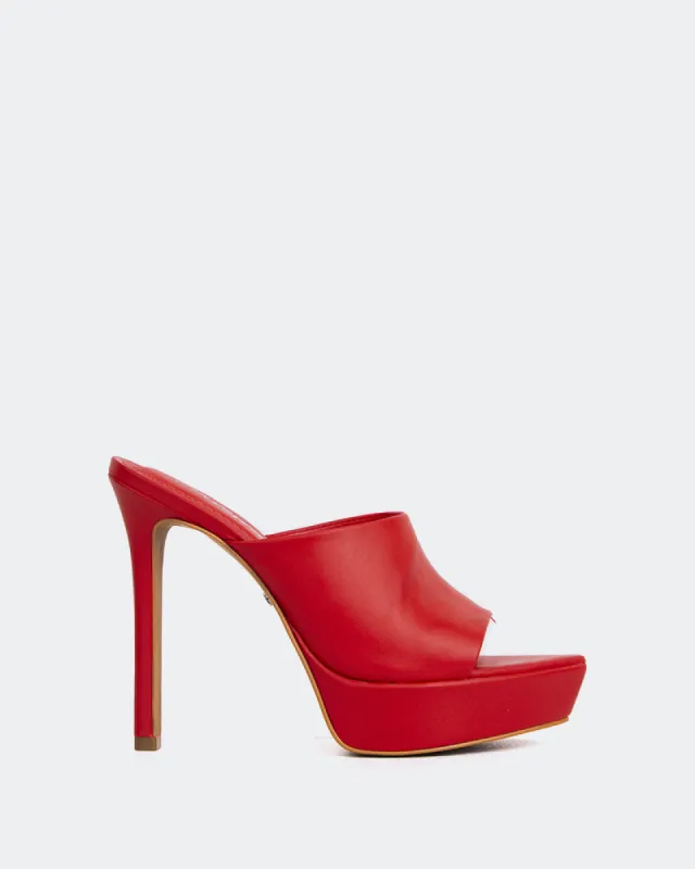 Paraga Red Leather sold by L'Intervalle