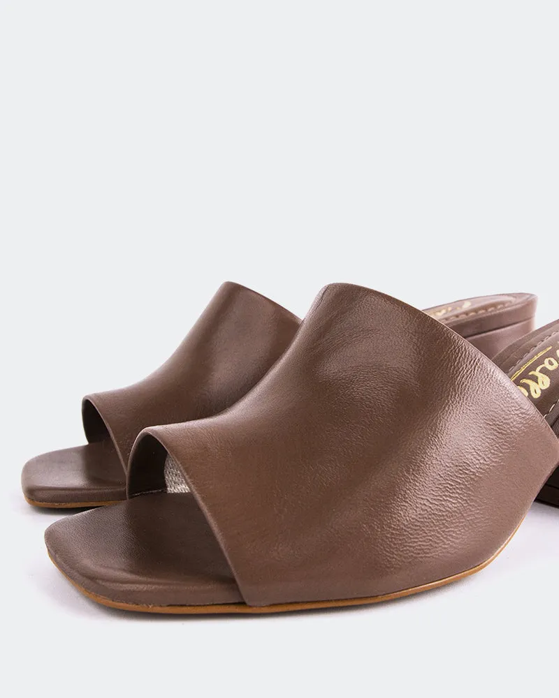 Clarabelle Brown Leather sold by L'Intervalle product image thumbnail 4