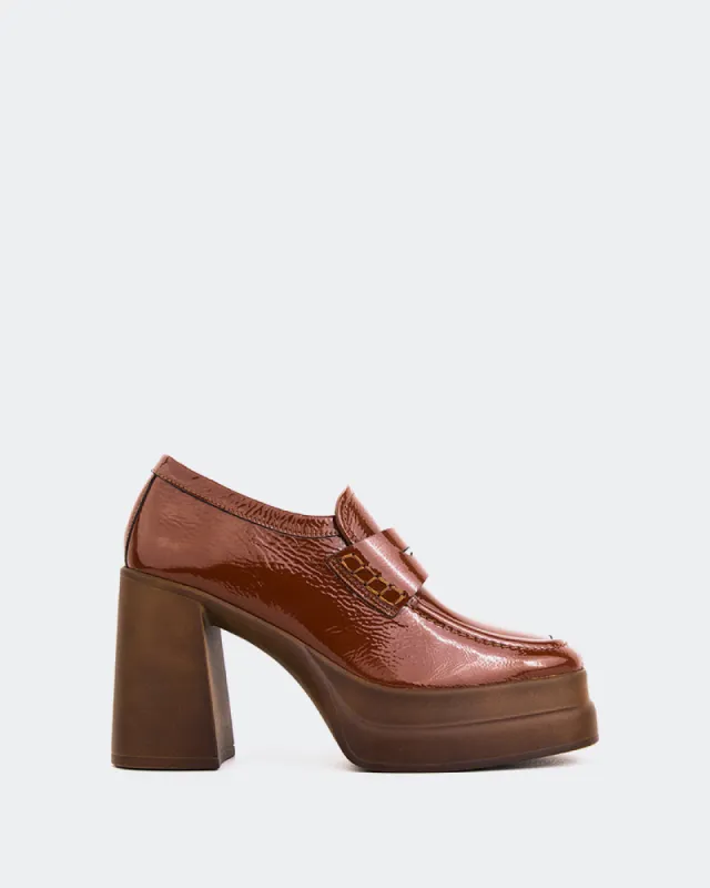 Lungara Tan Naplack sold by L'Intervalle