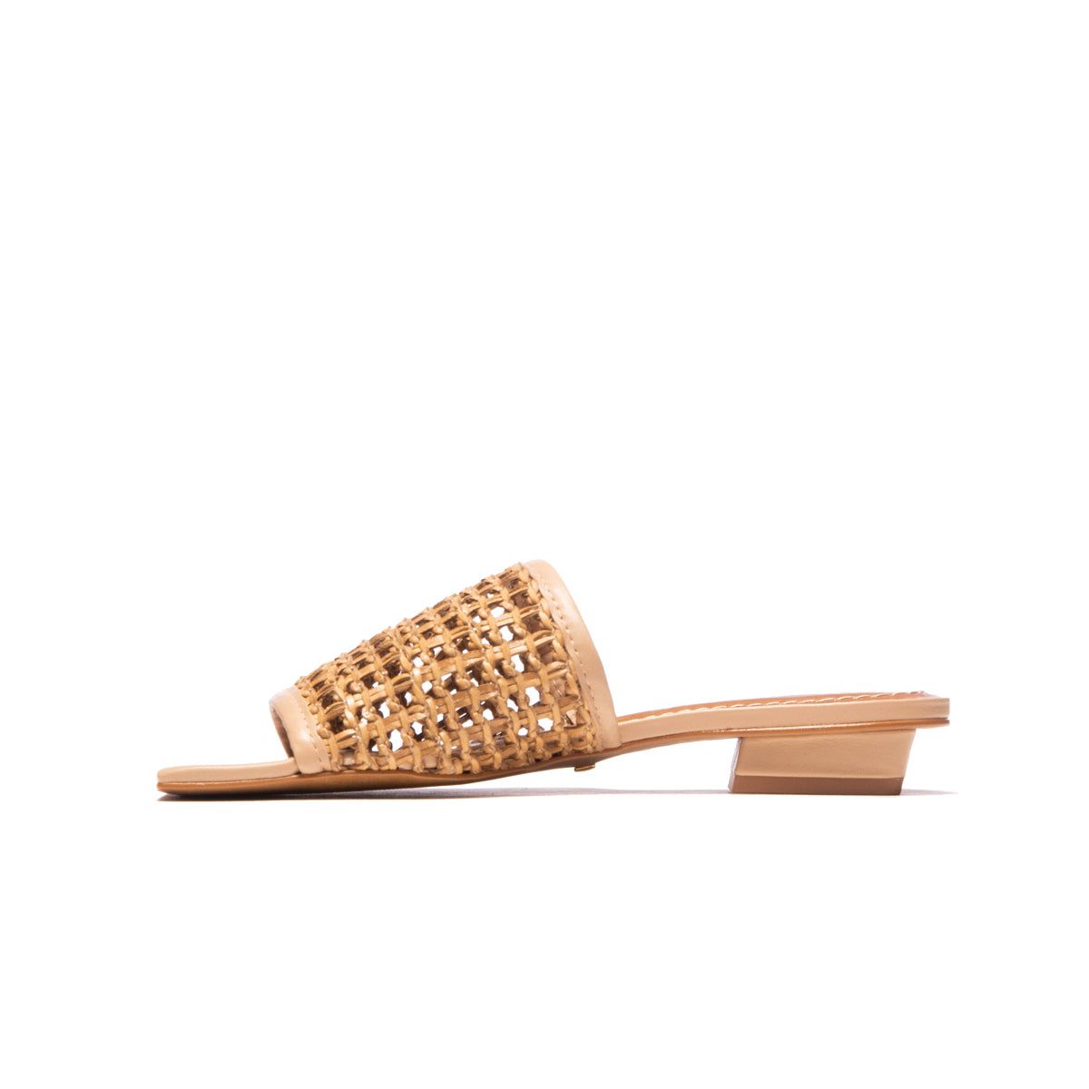 Hibiscus Almond Leather sold by L'Intervalle product image thumbnail 3