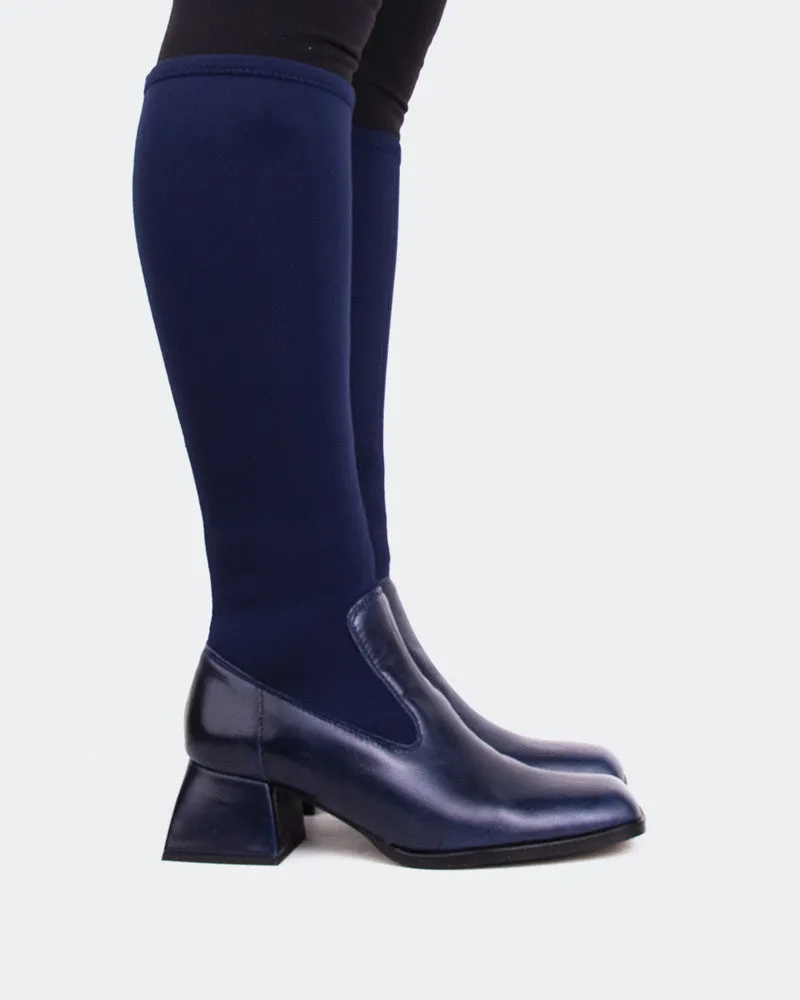 Bayeux Navy Knit Stretch sold by L'Intervalle