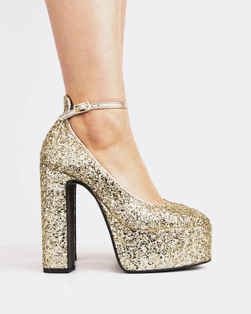 Runway Gold Glitter sold by L'Intervalle