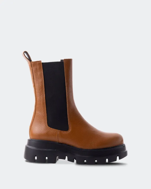 Frisco Tan Leather sold by L'Intervalle