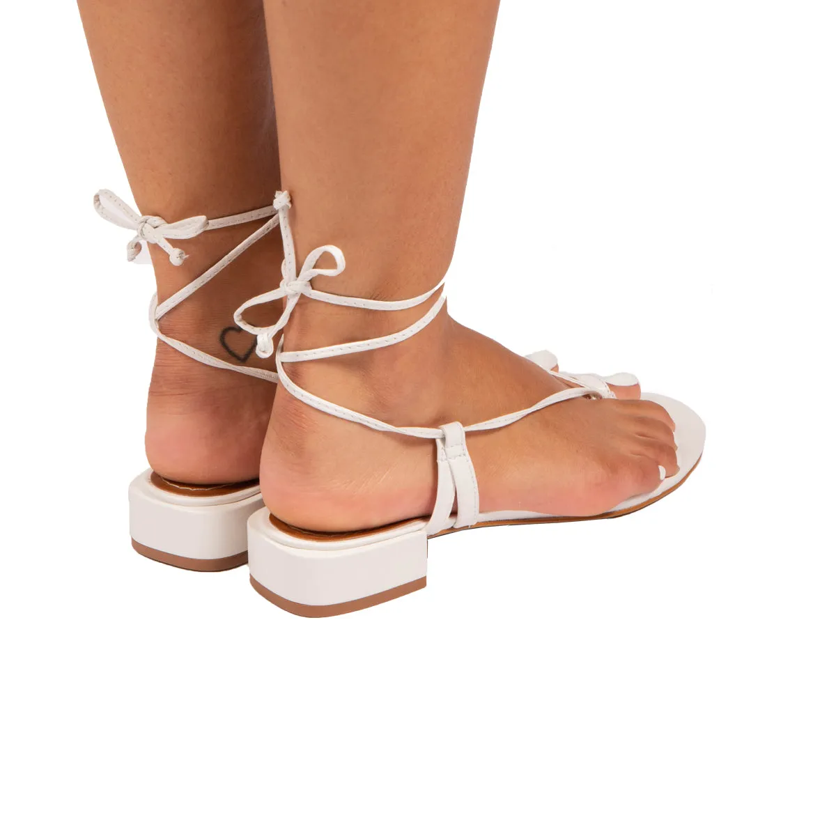 Octan White Leather sold by L'Intervalle product image thumbnail 3