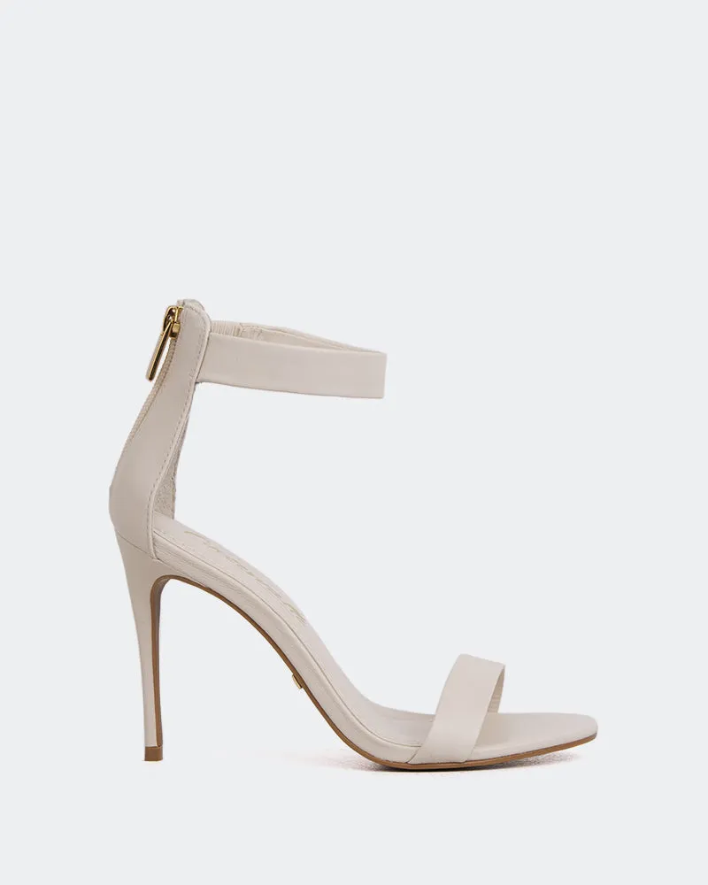 Springs Off White Leather sold by L'Intervalle