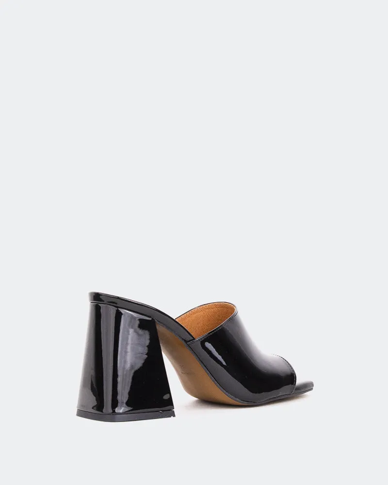Herrera Black Patent/Verni Noir sold by L'Intervalle product image thumbnail 3