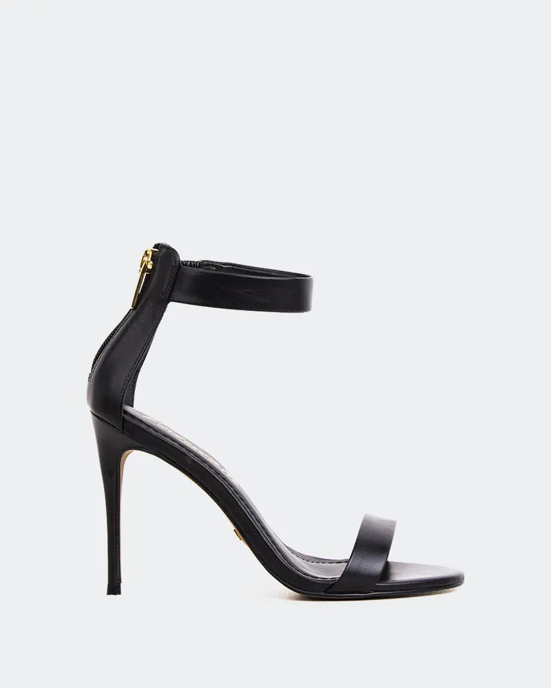 Springs Black Leather sold by L'Intervalle