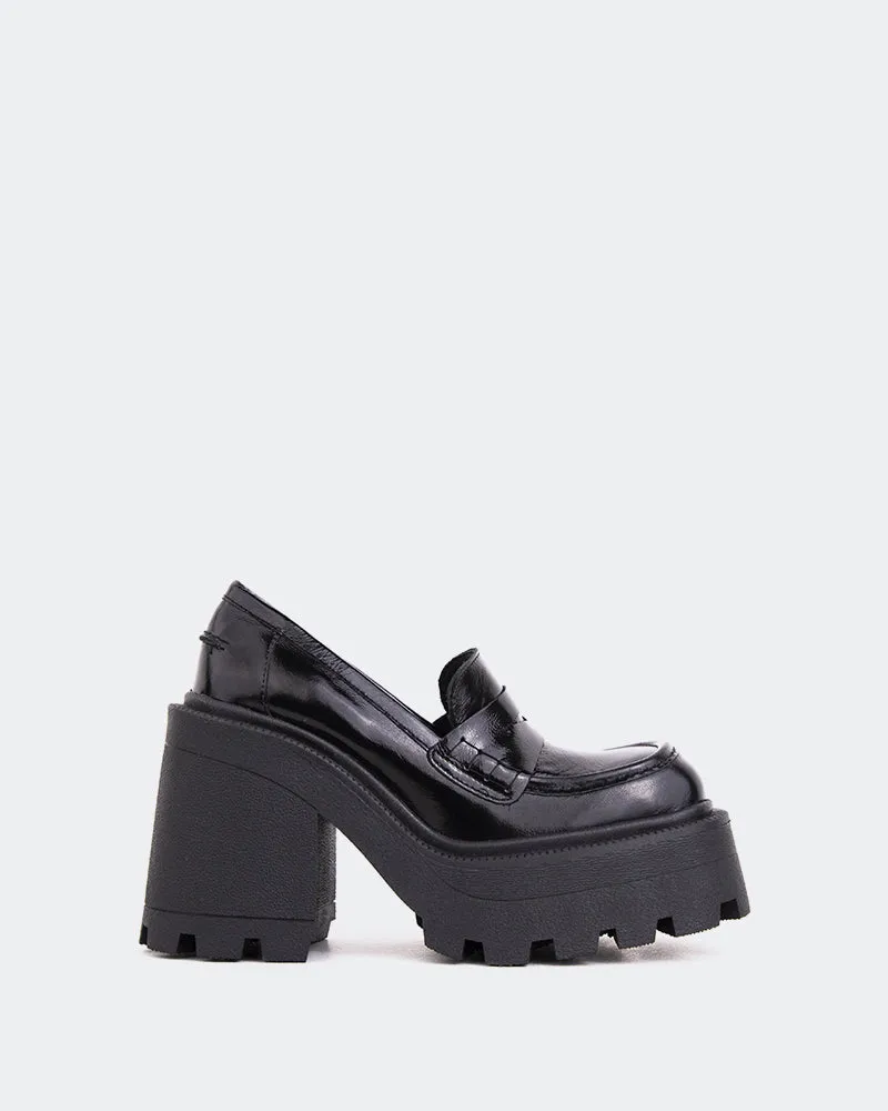 Tonya Black Shiny Leather sold by L'Intervalle