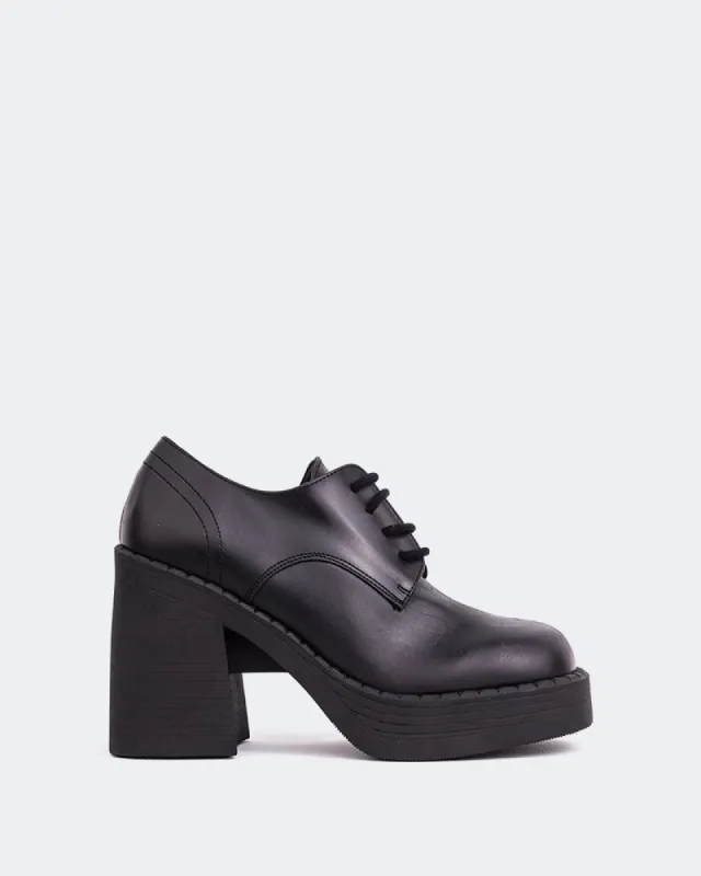 Dragon Black Leather sold by L'Intervalle