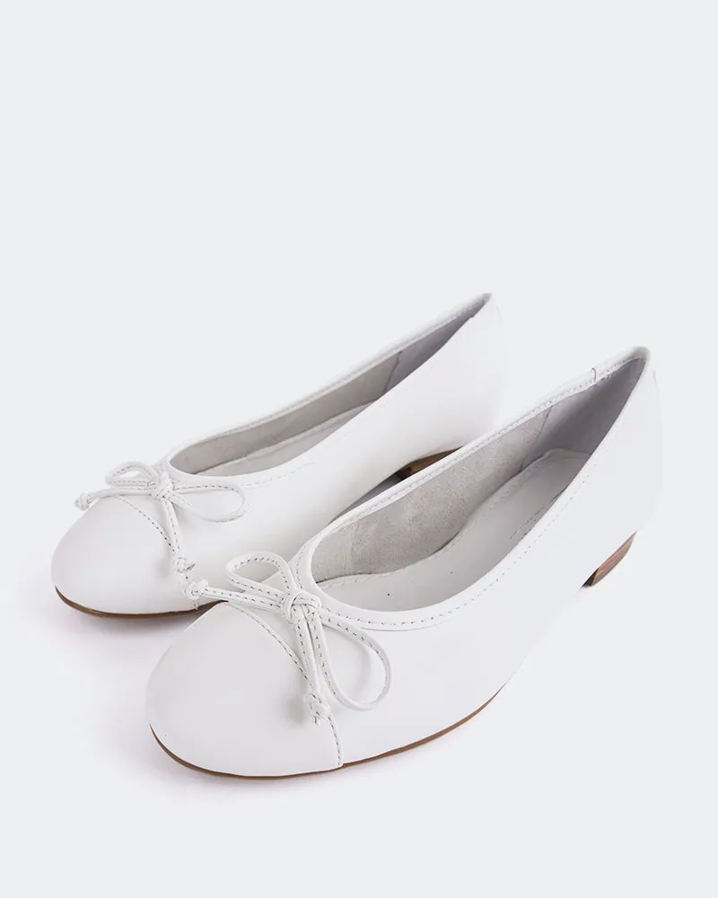 Alona White Leather sold by L'Intervalle product image thumbnail 4