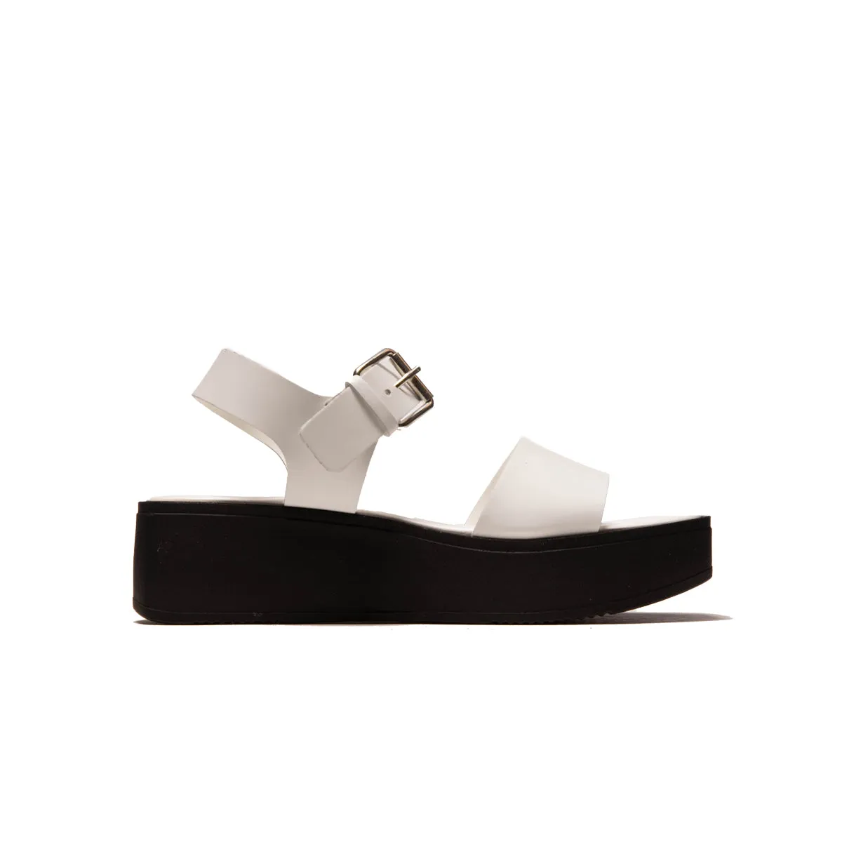 Avola White Leather sold by L'Intervalle