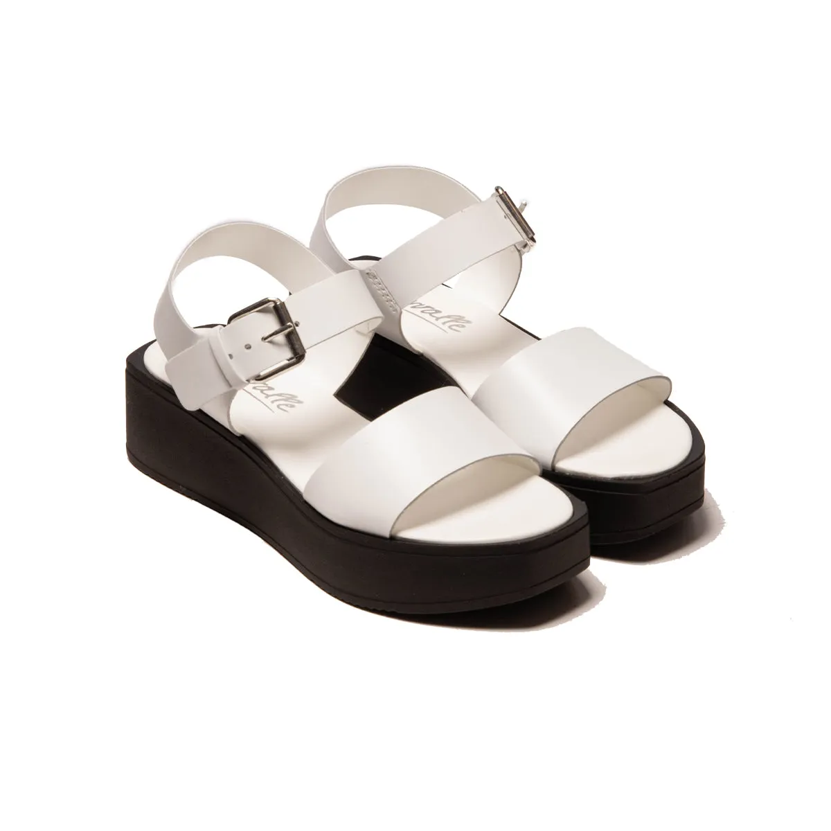 Avola White Leather sold by L'Intervalle product image thumbnail 2