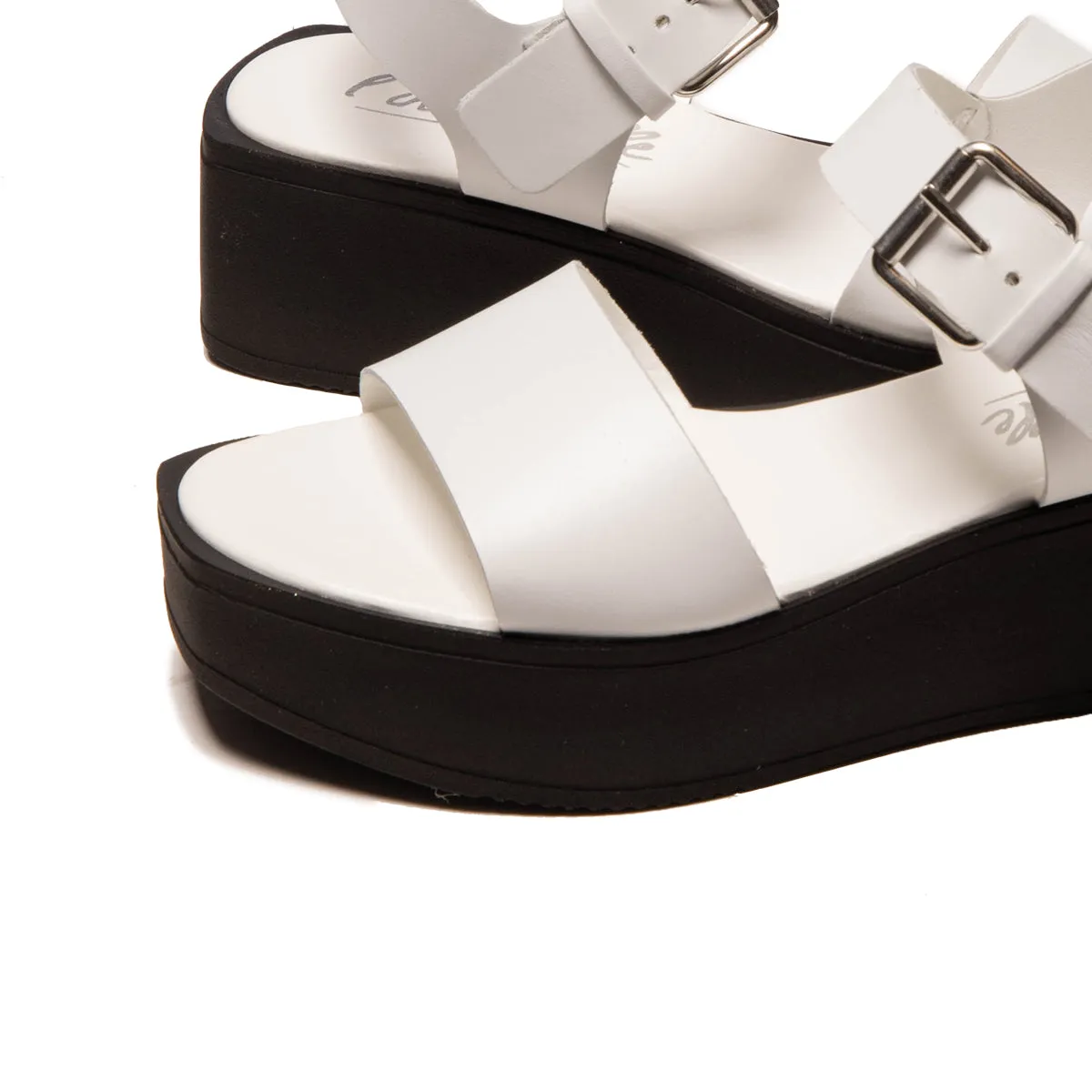 Avola White Leather sold by L'Intervalle product image thumbnail 4