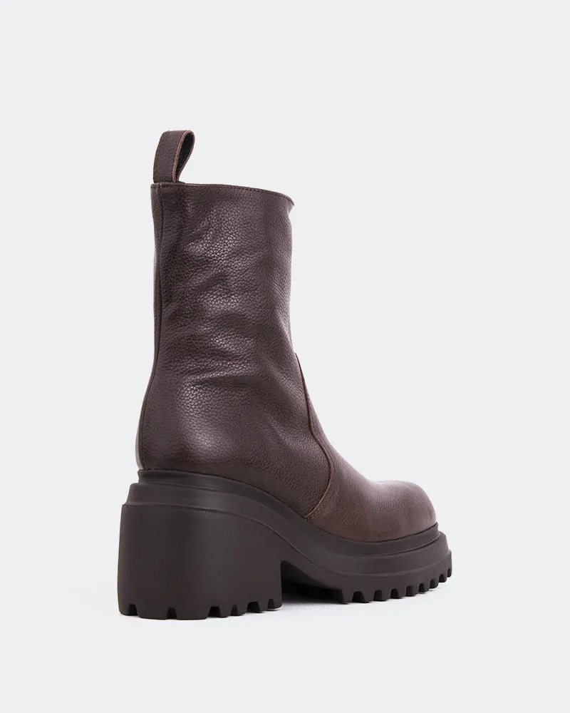 Ike Brown Leather sold by L'Intervalle product image thumbnail 3