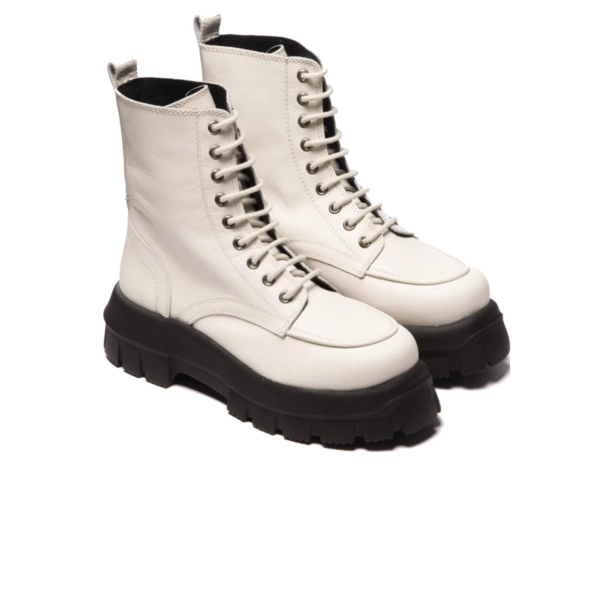 Hillside Off White Leather sold by L'Intervalle product image thumbnail 2