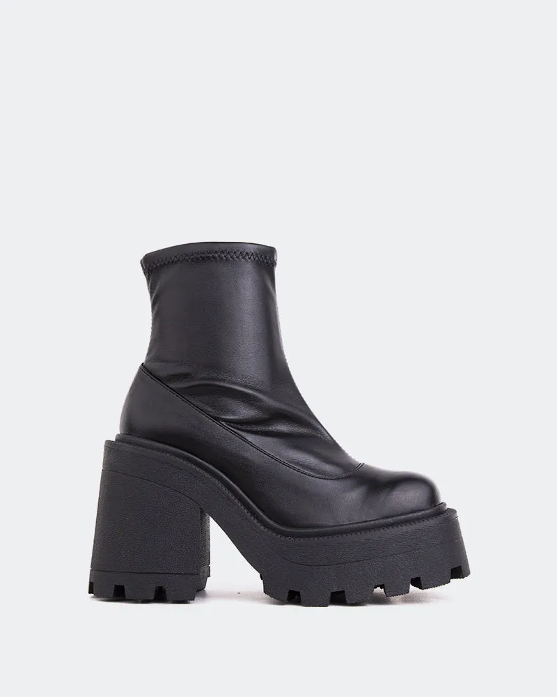 Tana Black Leather sold by L'Intervalle