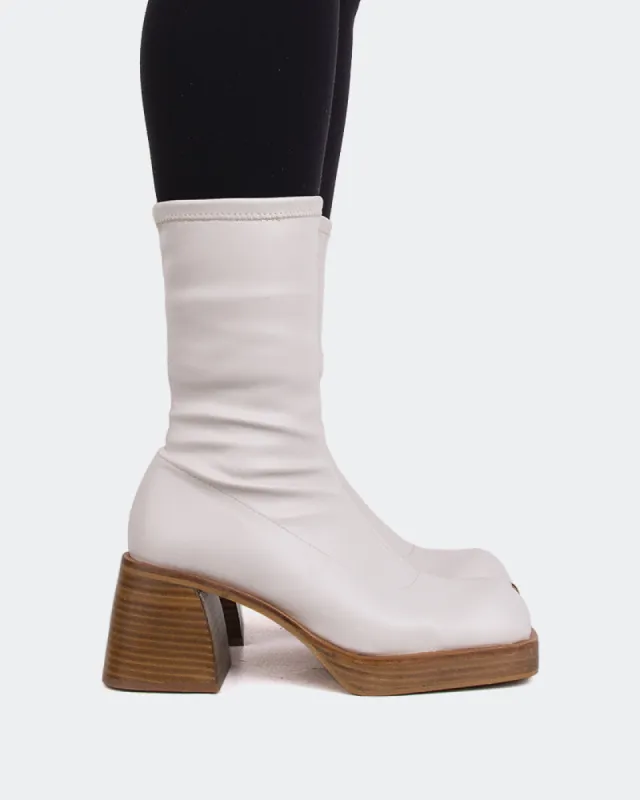 Bordon Off White Stretch sold by L'Intervalle