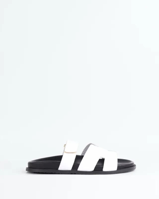 Gustave White Leather sold by L'Intervalle