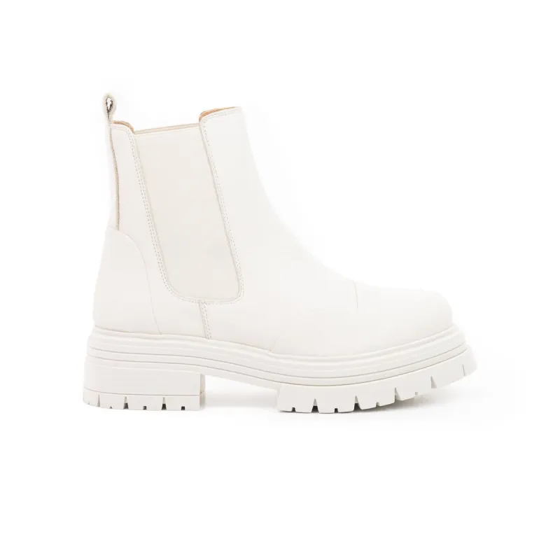 Atlanta Off White Leather sold by L'Intervalle