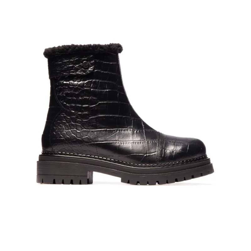 Doc Black Croco sold by L'Intervalle