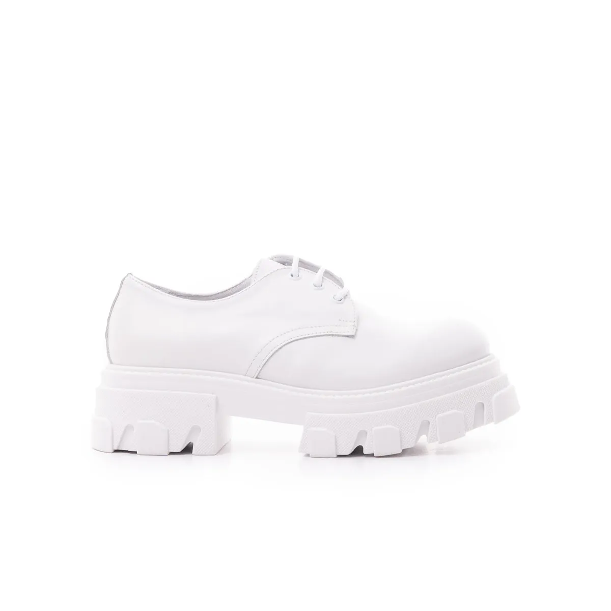 Baku White Leather sold by L'Intervalle