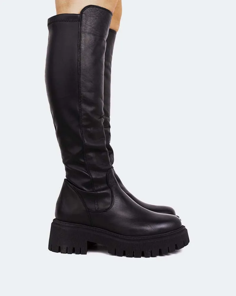 Kildonan Black Stretch sold by L'Intervalle