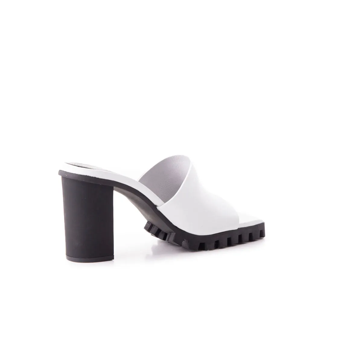 Narda White Leather sold by L'Intervalle product image thumbnail 2