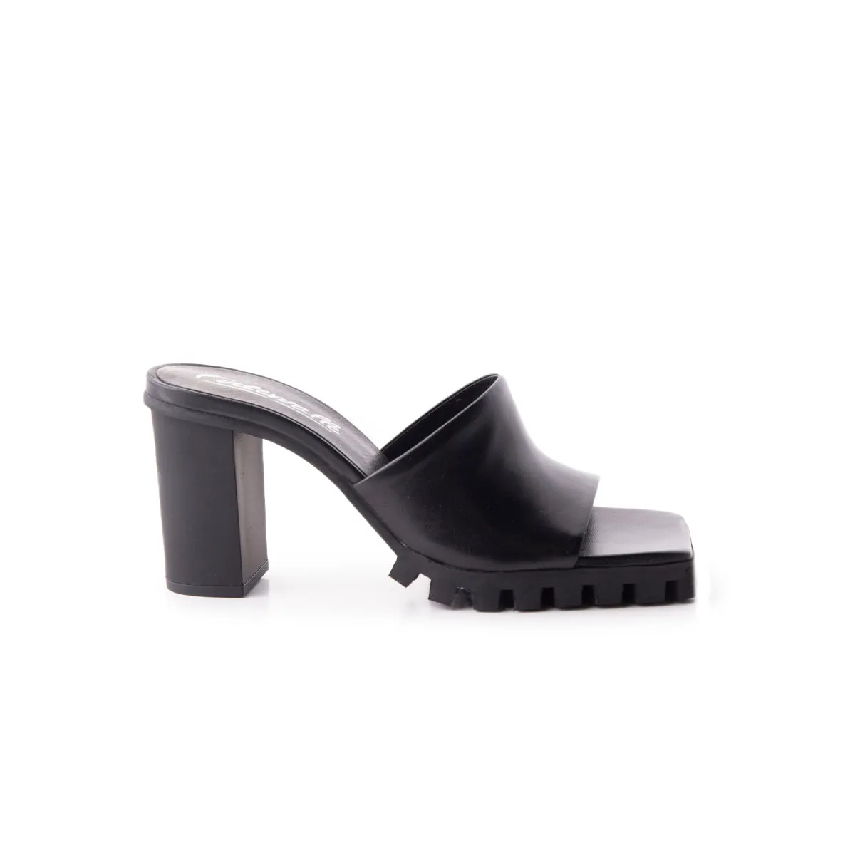 Narda Black Leather sold by L'Intervalle