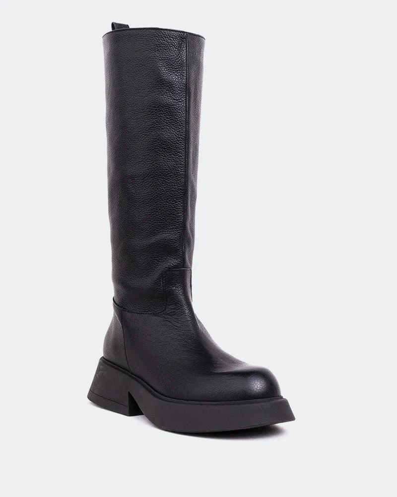 Gare Black Leather sold by L'Intervalle product image thumbnail 2