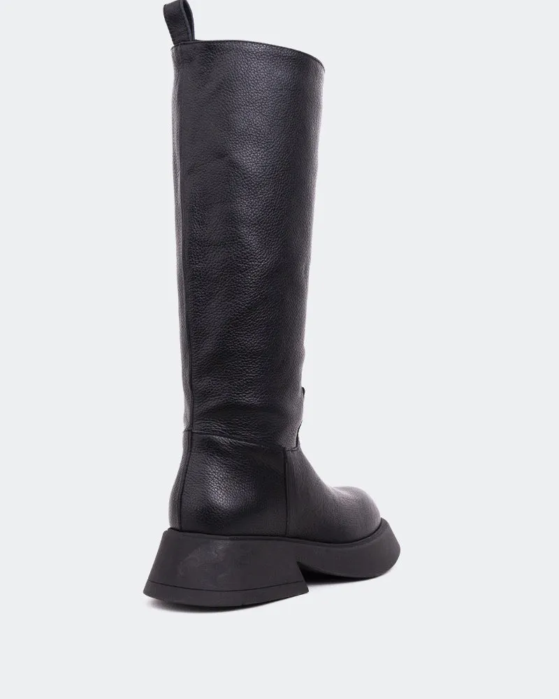 Gare Black Leather sold by L'Intervalle product image thumbnail 3