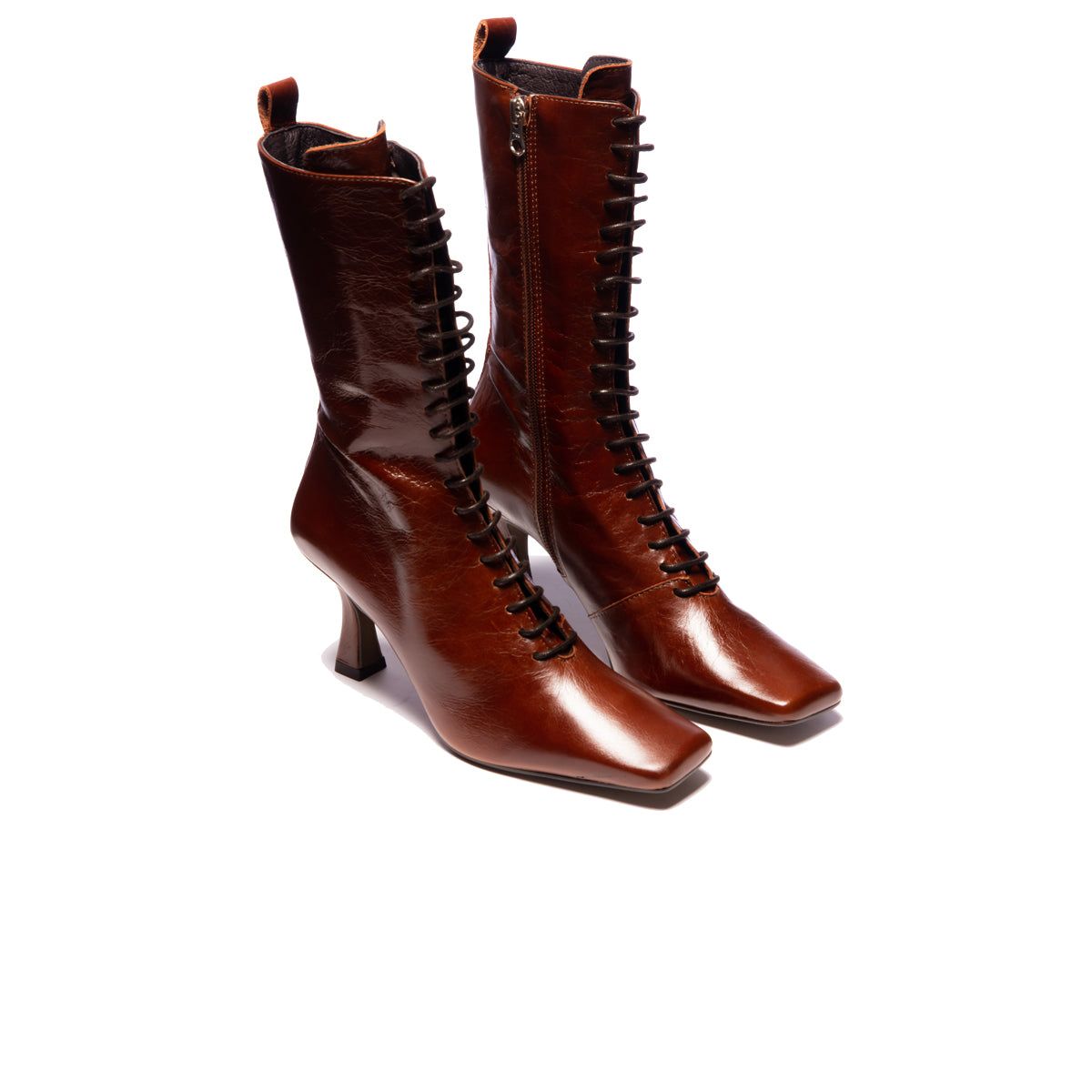 Armidale Chestnut Leather sold by L'Intervalle product image thumbnail 2