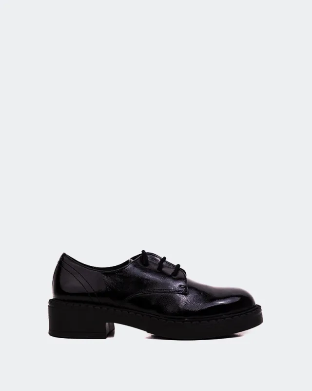 Travis Black Naplack sold by L'Intervalle