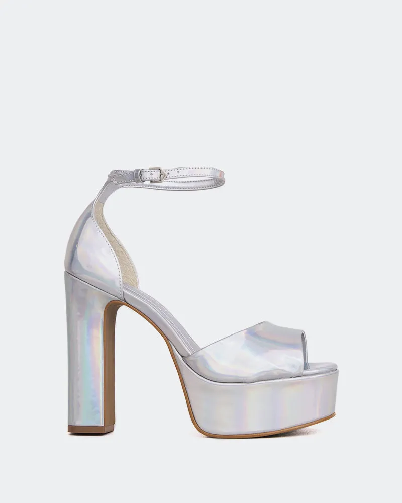 Porfi Silver Mirror sold by L'Intervalle