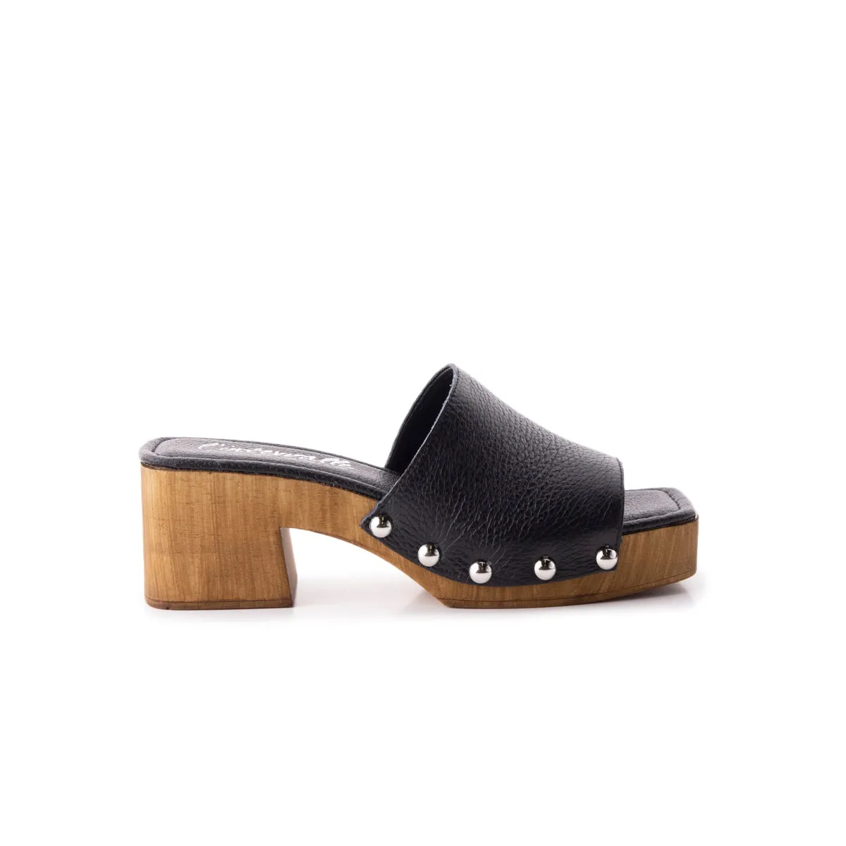 Maja Black Leather sold by L'Intervalle