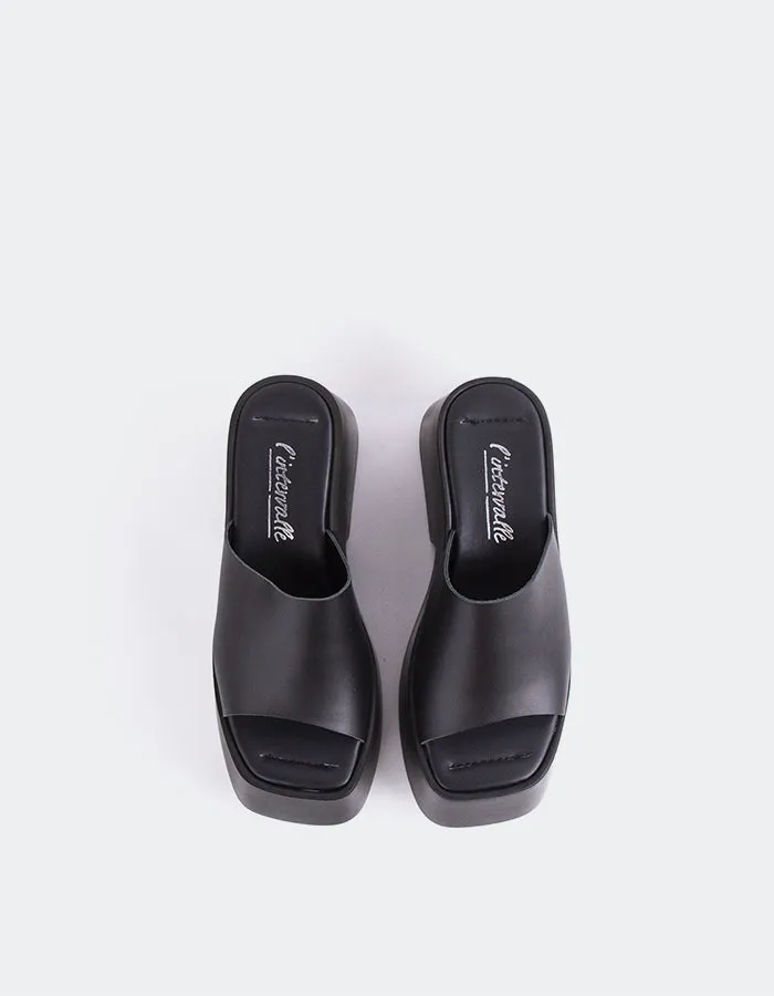 Fidèle Black Leather sold by L'Intervalle product image thumbnail 3